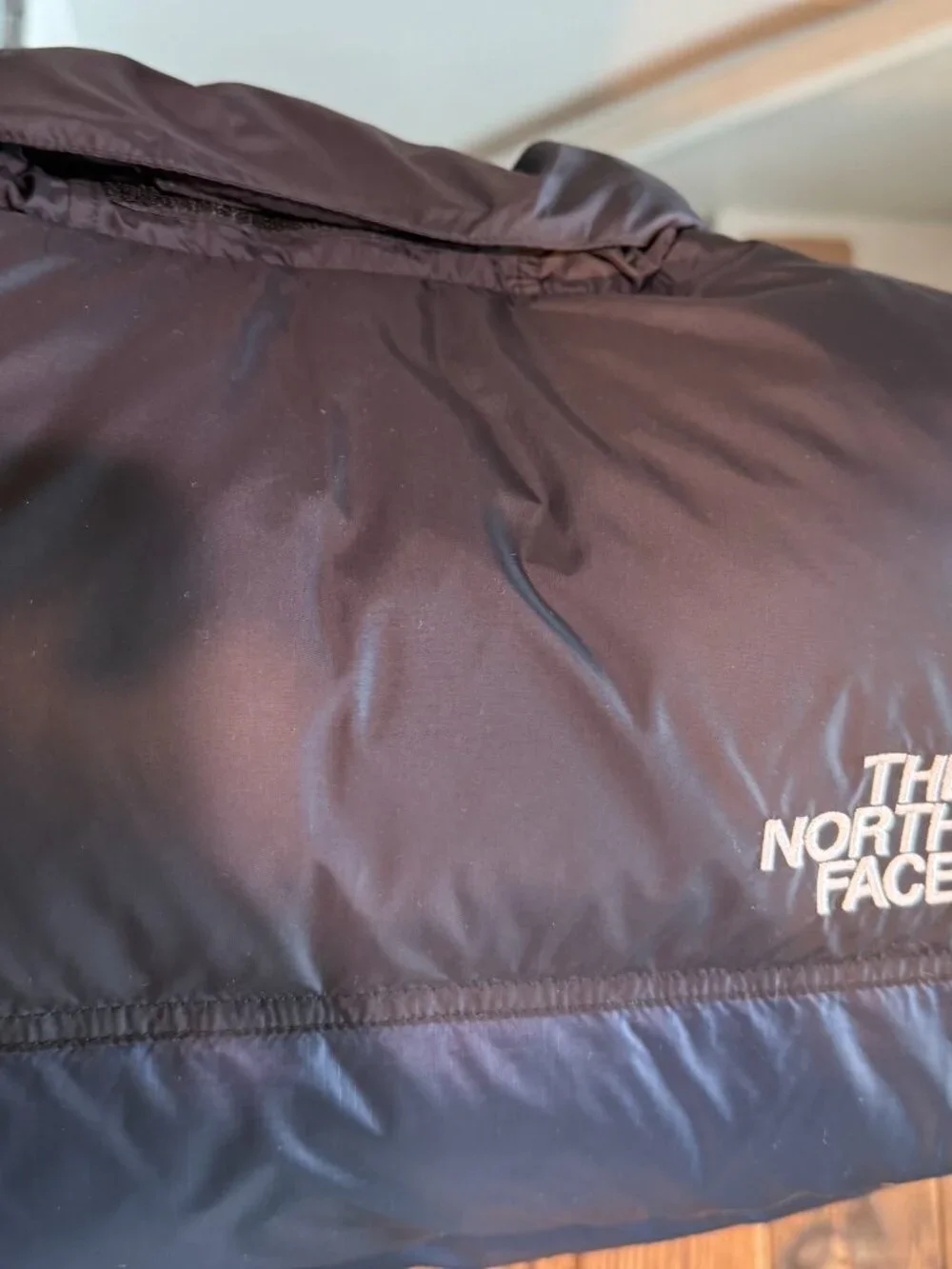North Face Vest Womens XL 700 Down Nuptse Retro Puffer Hooded Insulated Two-Tone - Picture 13 of 14